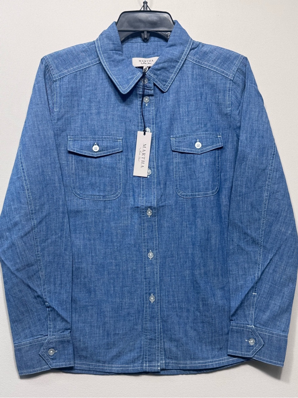 Martha Stewart the 2 pocket jean Denim Button-Up Shirt NWT XL